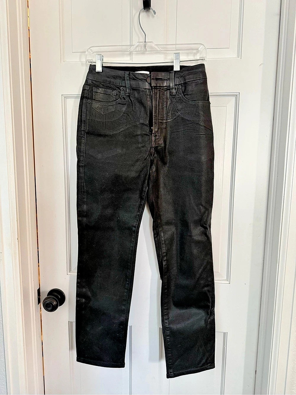 Good American 4/27 Black Straight Leg Jeans Waist